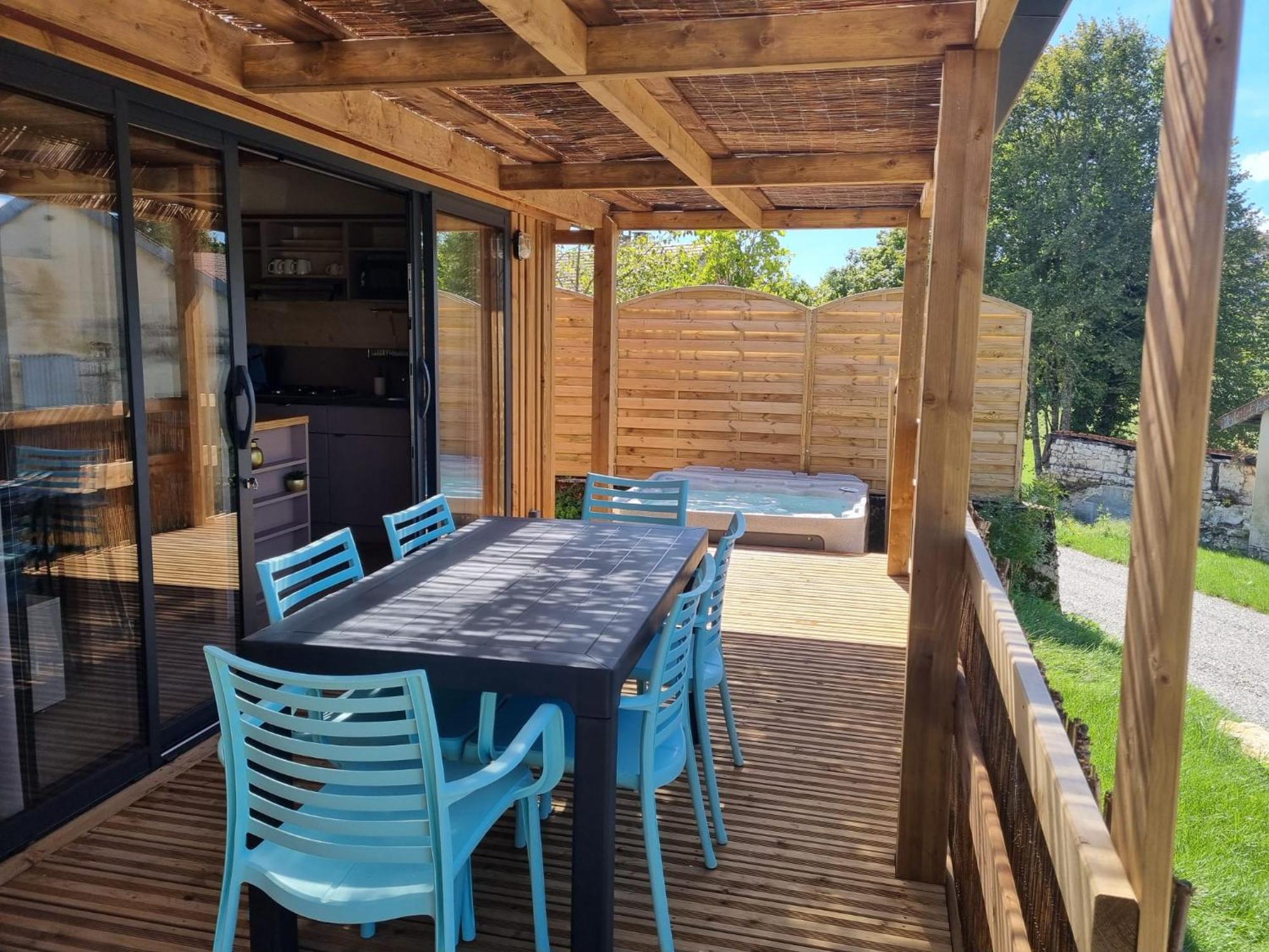 Les Lodges D'Emeraude Maisod エクステリア 写真