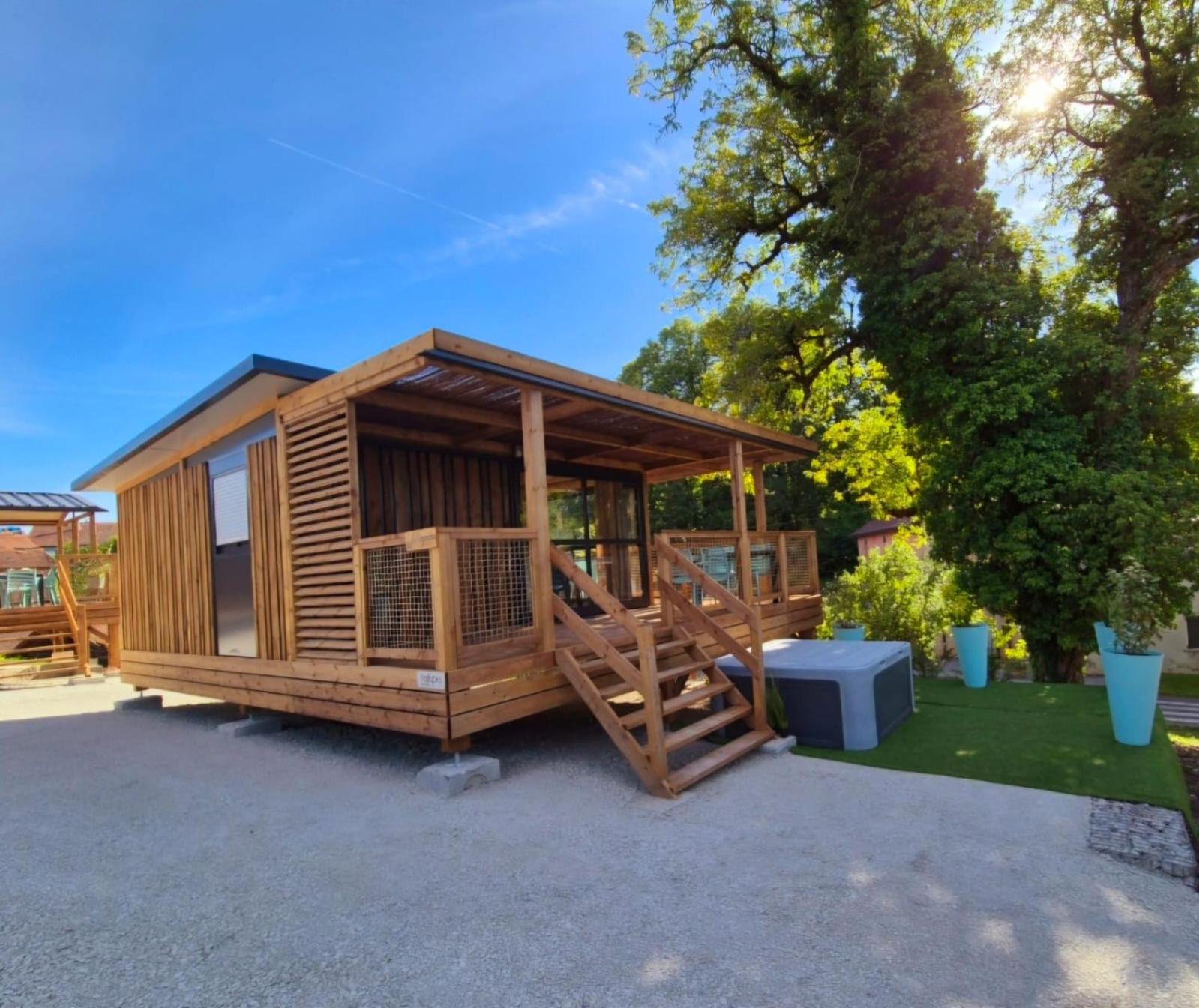 Les Lodges D'Emeraude Maisod エクステリア 写真